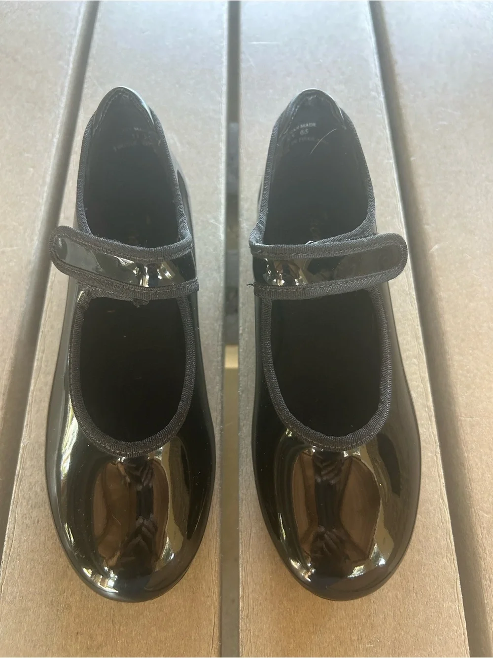 Girls Black Patent Mary Jane Dress Shoes with Hook-and-Loop Strap Tap 11.5 W